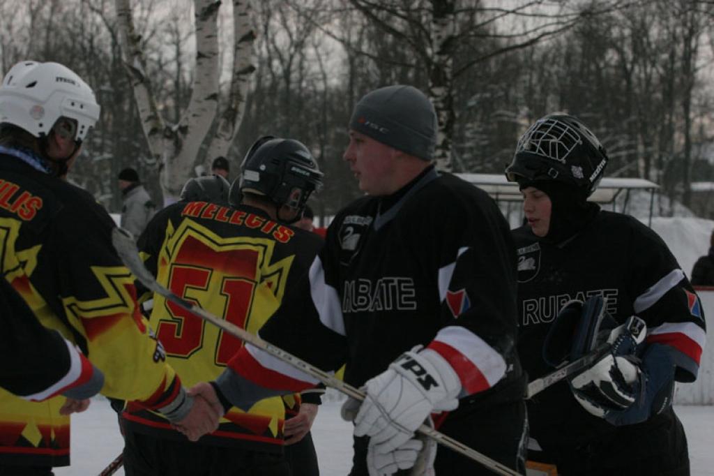 Piedalījās četras komandas - HK "Ape", HK "Smiltene 09'", "Gulbene/Juniors" un "Rubate". 

Autors: Gatis Bogdanovs