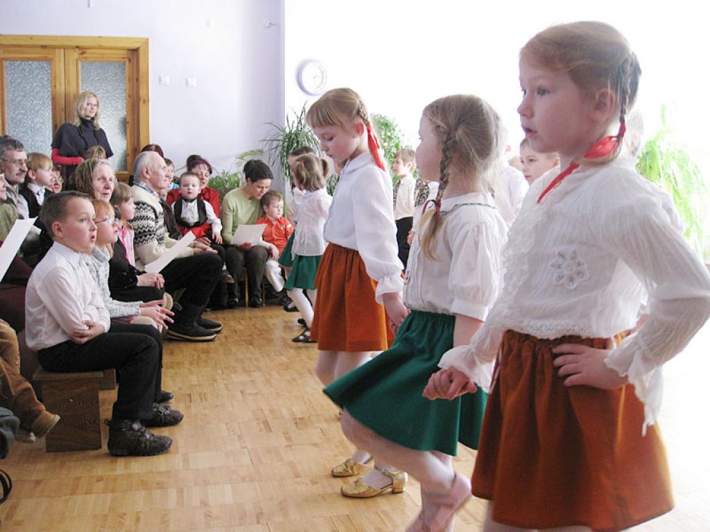Autors: Pārsla Konrāde