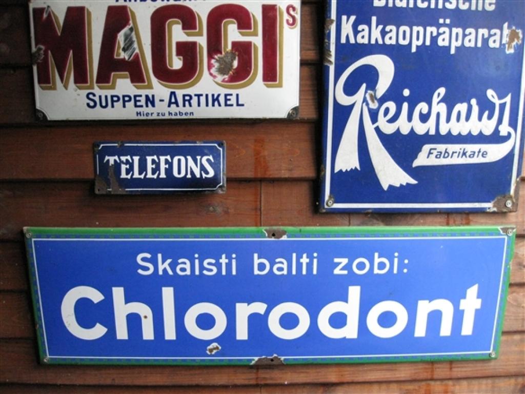 Autors: Pārsla Konrāde
