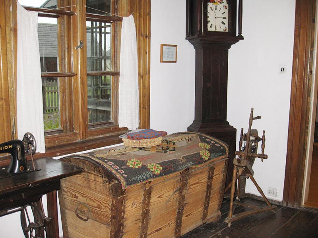 Autors: Pārsla Konrāde
