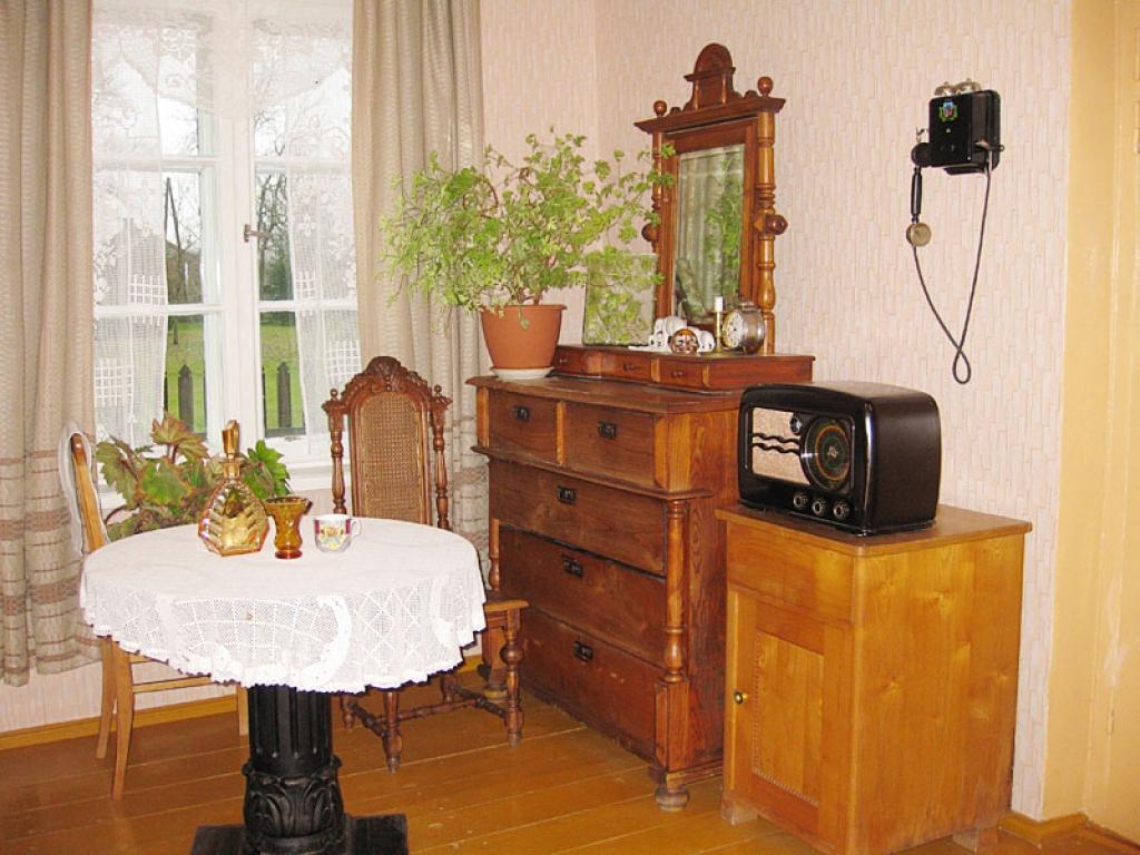 Autors: Pārsla Konrāde
