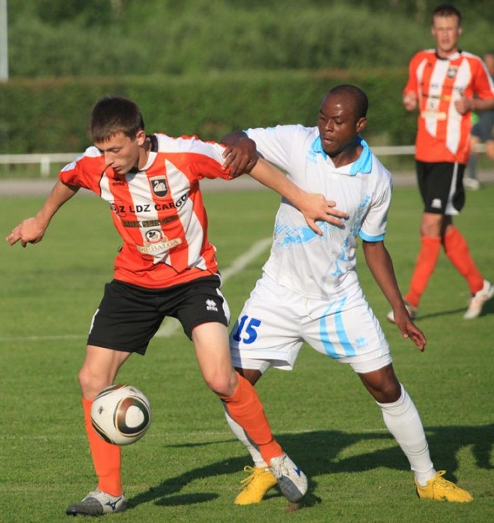 Latvijas Virslīgas futbola čempionāta 16.kārtas spēlē Gulbenes sporta centra stadionā trešdien, 29.jūnijā, tikās abi šīs sezonas čempionāta debitanti - FB "Gulbene" un FC "Jūrmala". Spēle Gulbenē beidzās ar rezultātu 1:1. Rezltātu mača...