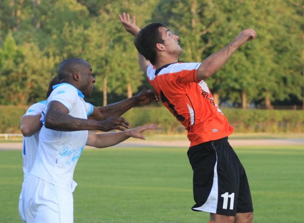 Latvijas Virslīgas futbola čempionāta 16.kārtas spēlē Gulbenes sporta centra stadionā trešdien, 29.jūnijā, tikās abi šīs sezonas čempionāta debitanti - FB "Gulbene" un FC "Jūrmala". Spēle Gulbenē beidzās ar rezultātu 1:1. Rezltātu mača...