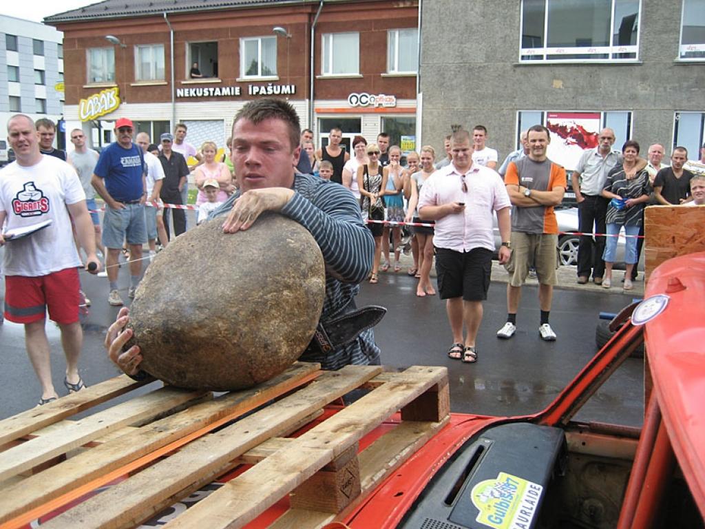 Autors: Diāna Odumiņa