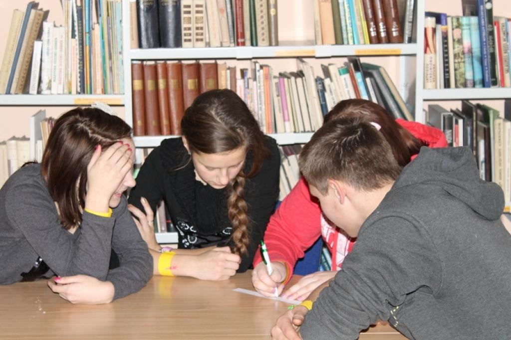 Jau trešo gadu Gulbenes bibliotēka, iesaistoties Net-Safe konkursā, 27.janvārī organizēja pirmo tikšanos klātienē. 10 pieteiktās komandas no skolu un pagastu bibliotēkām sacentās galda spēļu turnīrā, kas bija pirmais pārbaudījums konkursā...