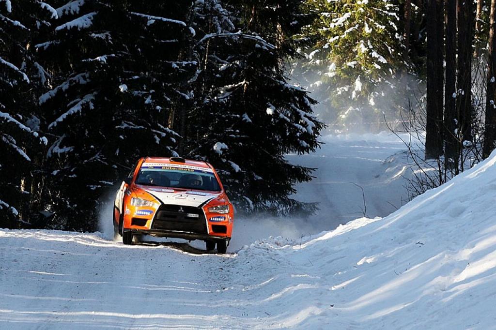 Par rallija "Sarma 2012" uzvarētājiem spraigā cīņā kļuva Kaspara Koitlas un Andresa Otsa ekipāža.
Autors: D.Janovas foto