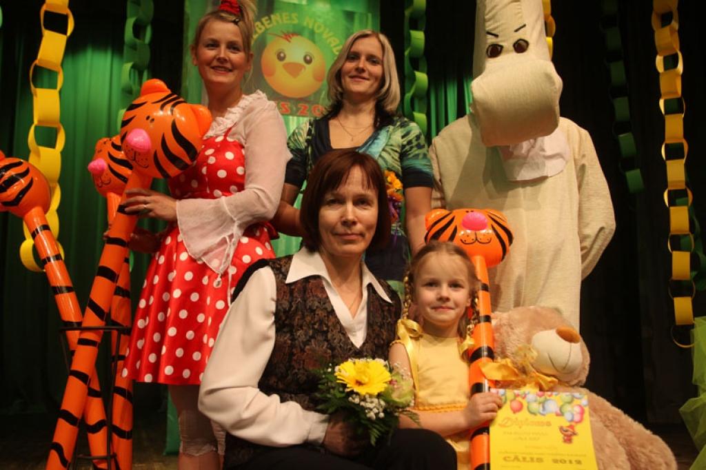 Galveno nomināciju 