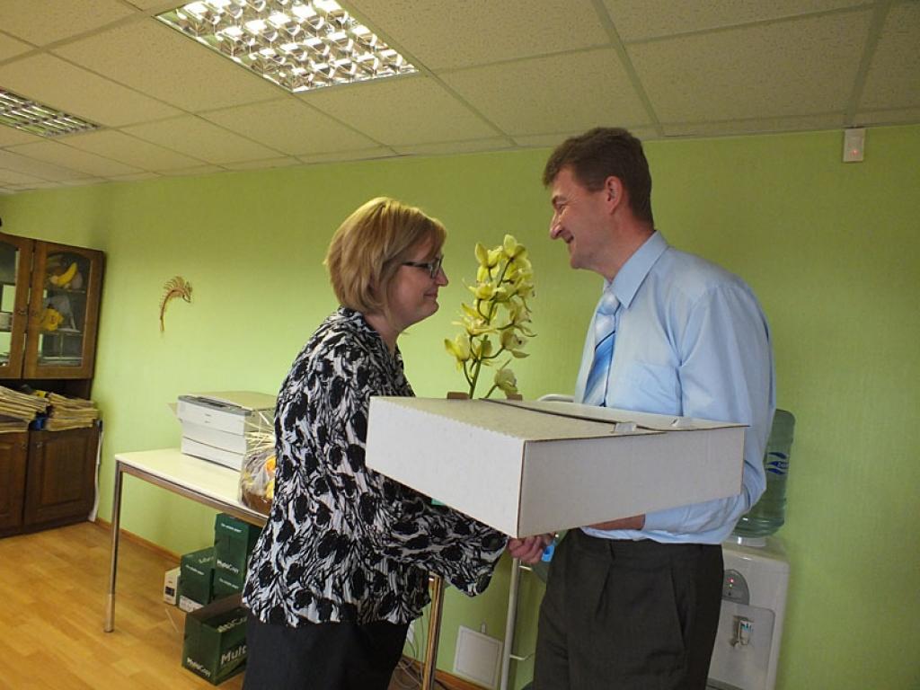 "Dziksteli" sveic Gulbenes pilsētas pašvaldības vadītājs Andis Caunītis...
Autors: Gunta Krevica