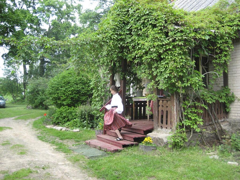 Autors: Diāna Odumiņa