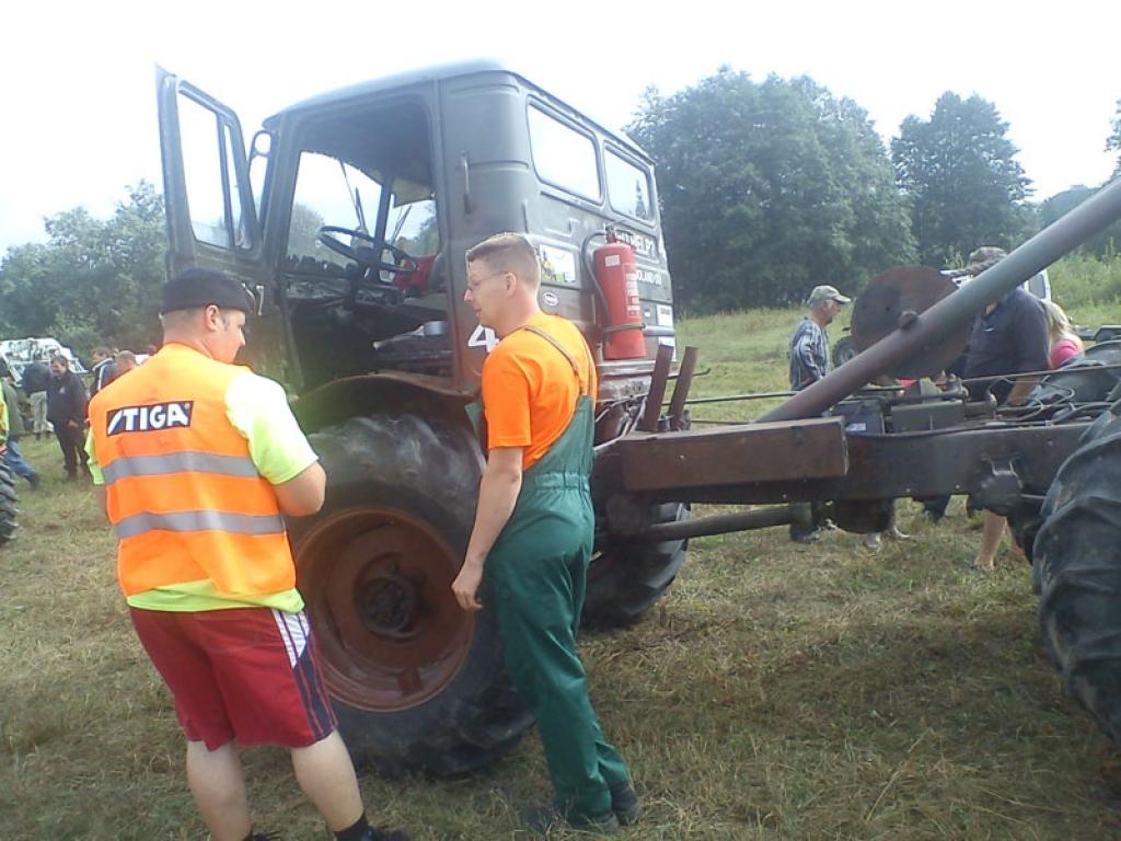 “Stiga Trophy 2012”, kas notika Trapenē, piedalījās arī mūsu novada ekipāža - Kārlis Birznieks un Valdis Ločmelis.
