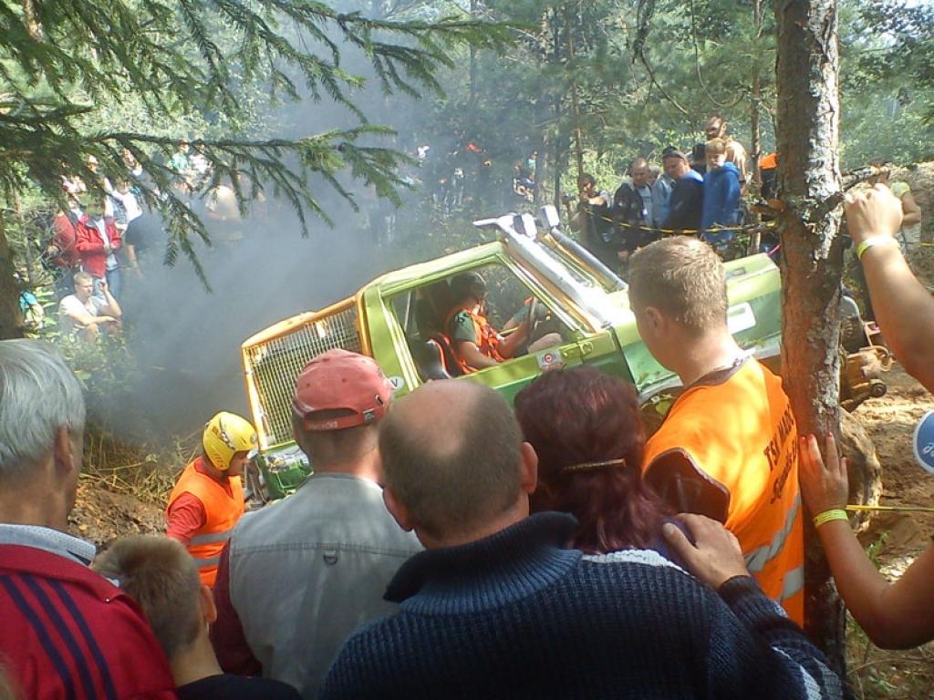 “Stiga Trophy 2012”, kas notika Trapenē, piedalījās arī mūsu novada ekipāža - Kārlis Birznieks un Valdis Ločmelis.