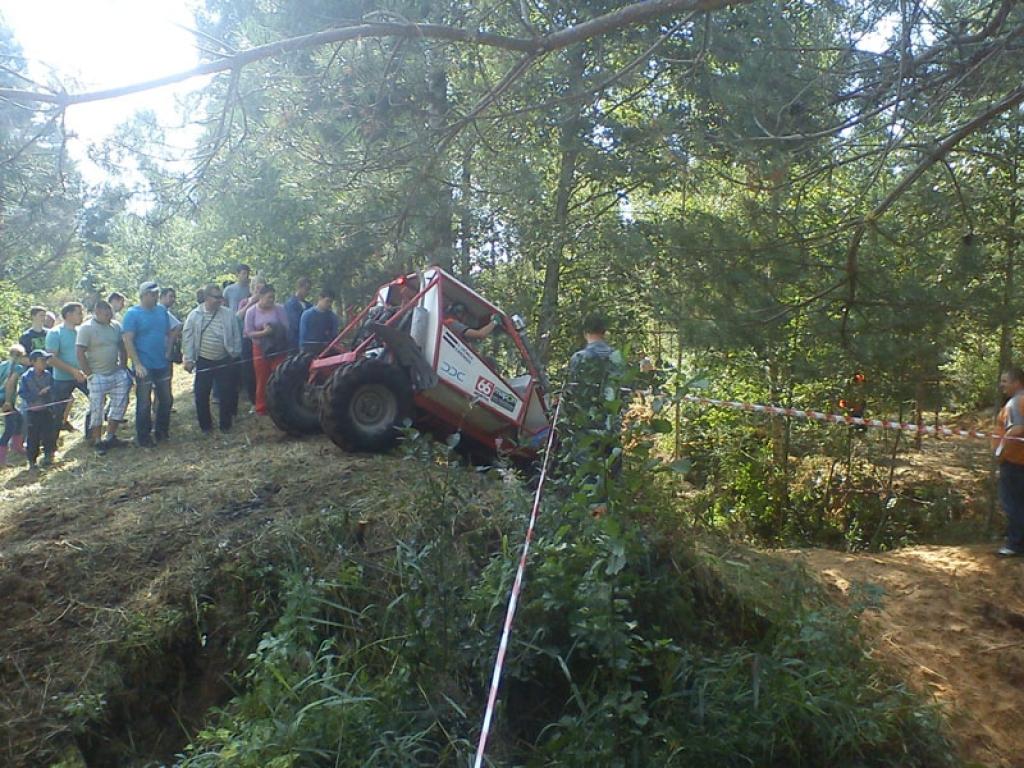 “Stiga Trophy 2012”, kas notika Trapenē, piedalījās arī mūsu novada ekipāža - Kārlis Birznieks un Valdis Ločmelis.