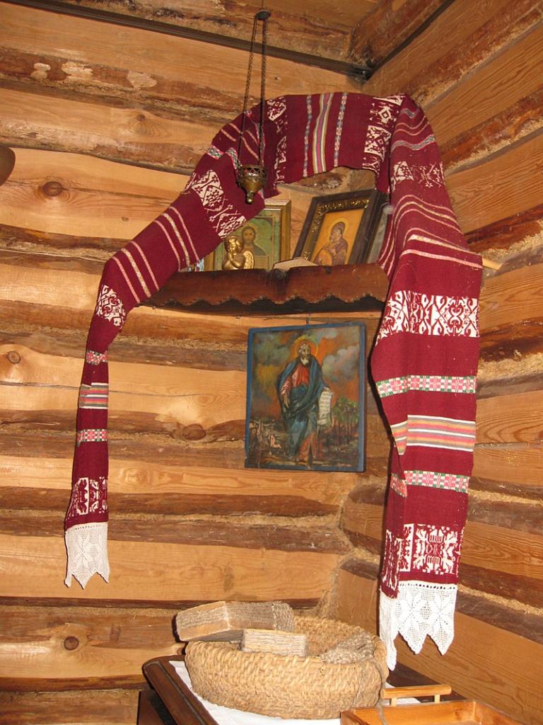 Setomā karalistē Igaunijā 

Gar pašu Krievijas robežu Igaunijā stiepjas Setomā – zeme, kur dzīvo seti. Setu tautai ir ne tikai sava valoda, bet arī savs karogs, himna un karaliene. Setu tautasdziesmā lēlo dziedātājs improvizē vārdus, kurus...