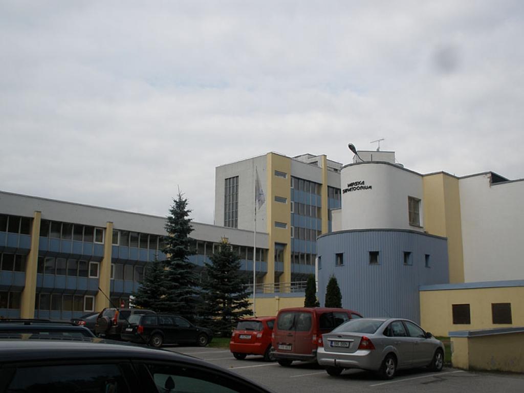 Setomā karalistē Igaunijā 

Gar pašu Krievijas robežu Igaunijā stiepjas Setomā – zeme, kur dzīvo seti. Setu tautai ir ne tikai sava valoda, bet arī savs karogs, himna un karaliene. Setu tautasdziesmā lēlo dziedātājs improvizē vārdus, kurus...