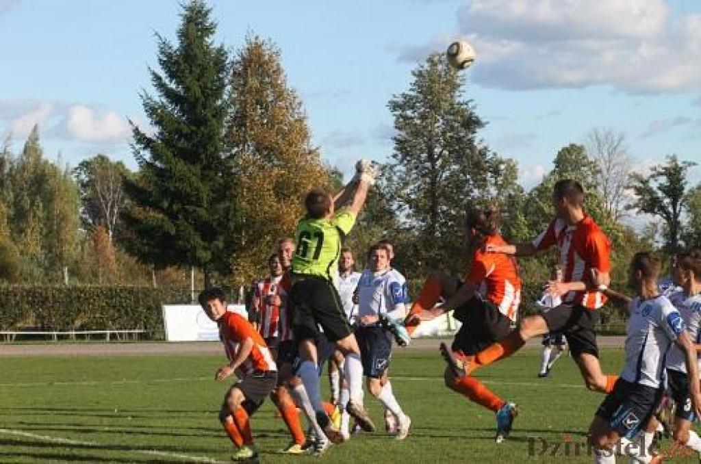 Gulbeniešu spēles moments ar FC 