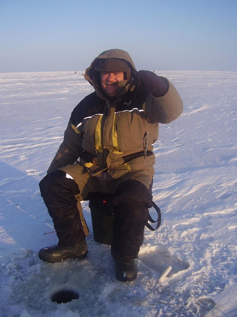 Uz Merpalu – apdzīvotu vietu Peipusa krastā, kas atrodas aptuveni 37 kilometrus ar Repinas, devās arī gulbenieši Andrejs Baidekalns, Jūlija Kozačenko, Vitālijs Petrovskis, Imants Ilgažs un Anrijs Sirmais no Līgo pagasta. Viņi sevi dēvē par...