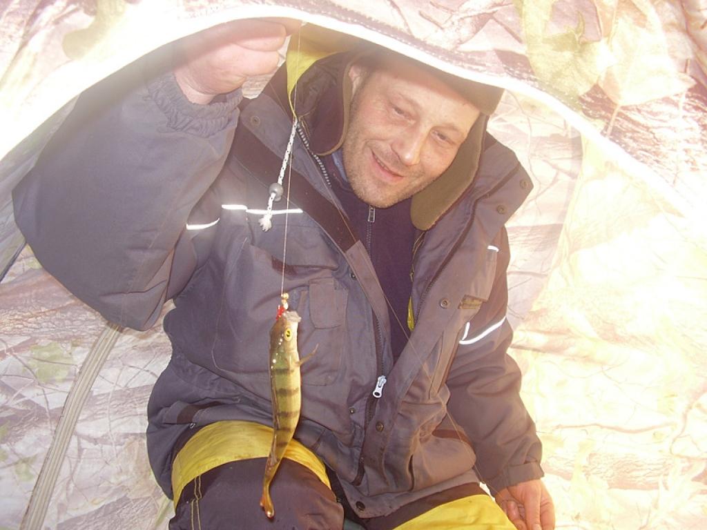 Uz Merpalu – apdzīvotu vietu Peipusa krastā, kas atrodas aptuveni 37 kilometrus ar Repinas, devās arī gulbenieši Andrejs Baidekalns, Jūlija Kozačenko, Vitālijs Petrovskis, Imants Ilgažs un Anrijs Sirmais no Līgo pagasta. Viņi sevi dēvē par...