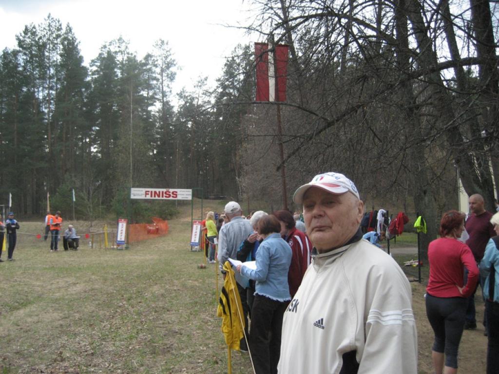 Latvijas Neatkarības atjaunošanas dienā, 4.maijā, Gulbenes novada komanda Rēzeknē ieguva ceturto vietu pašvaldību sporta veterānu jubilejas spēļu finālsacensībās pavasara krosā.
Autors: Diāna Odumiņa