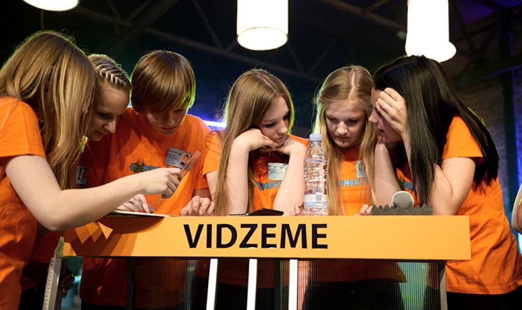 Gulbenes novada valsts ģimnāzijas komanda "Radioaktīvie".
Autors: Martins Otto