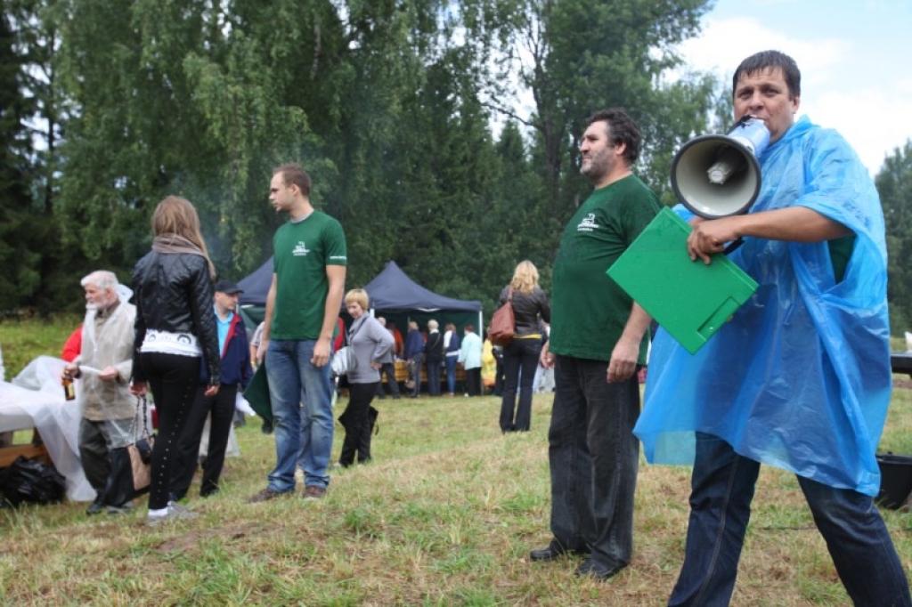 SIA „Gulbenes–Alūksnes bānītis” sestdien, 20.jūlijā, visus aicināja uz Alus svētkiem Kalnienas stacijā.
Autors: Gatis Bogdanovs