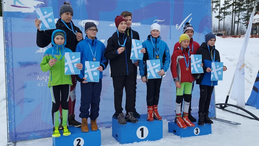 V14 grupā stafetē 2. vietu izcīnīja Gustavs Galvans, Ričards Didriksons un Dāvis Ende.