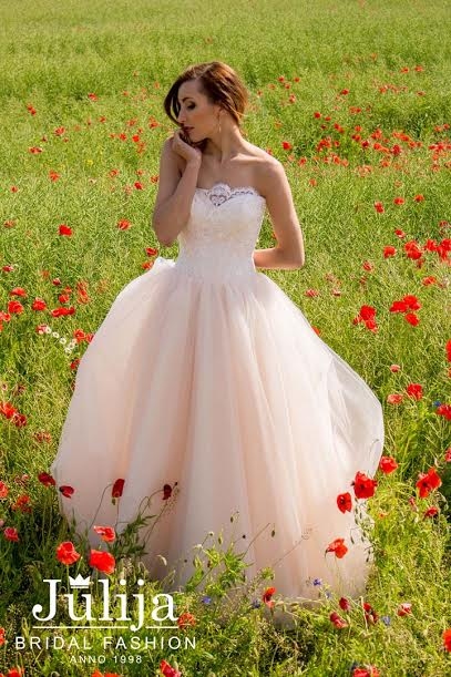 Autors: Foto: Līgavām.lv / JŪLIJA BRIDAL FASHION