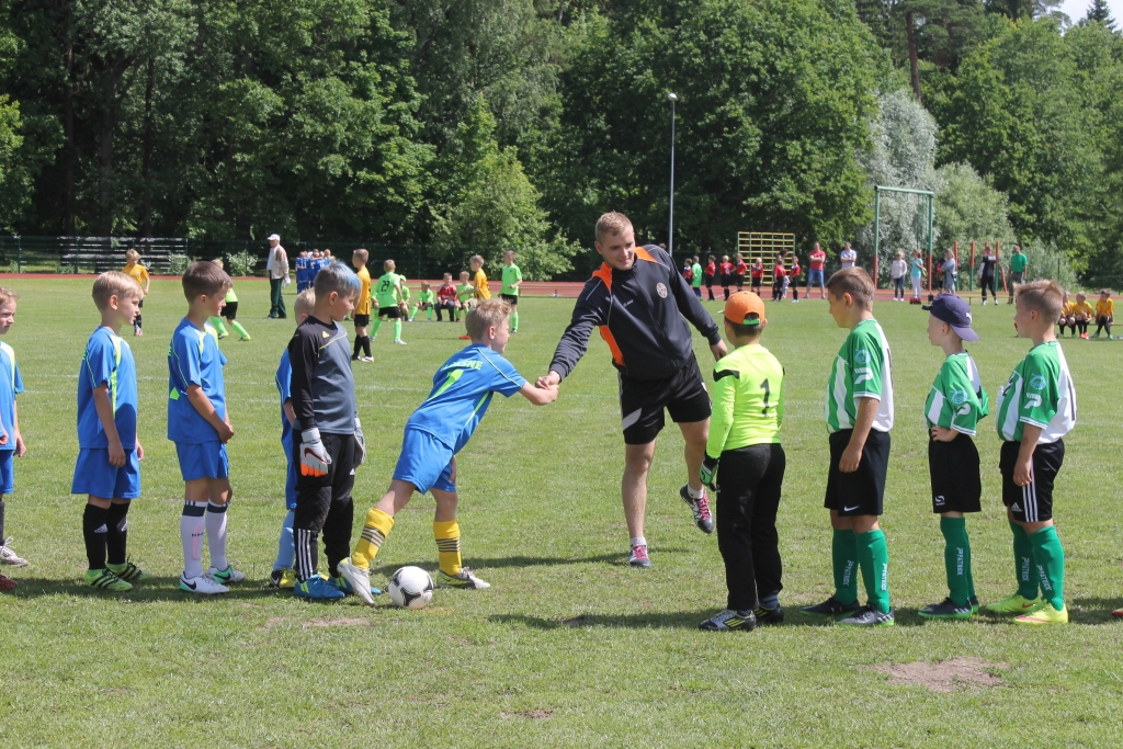 Spēles Gulbene-Alūksne sākums U-9 grupā