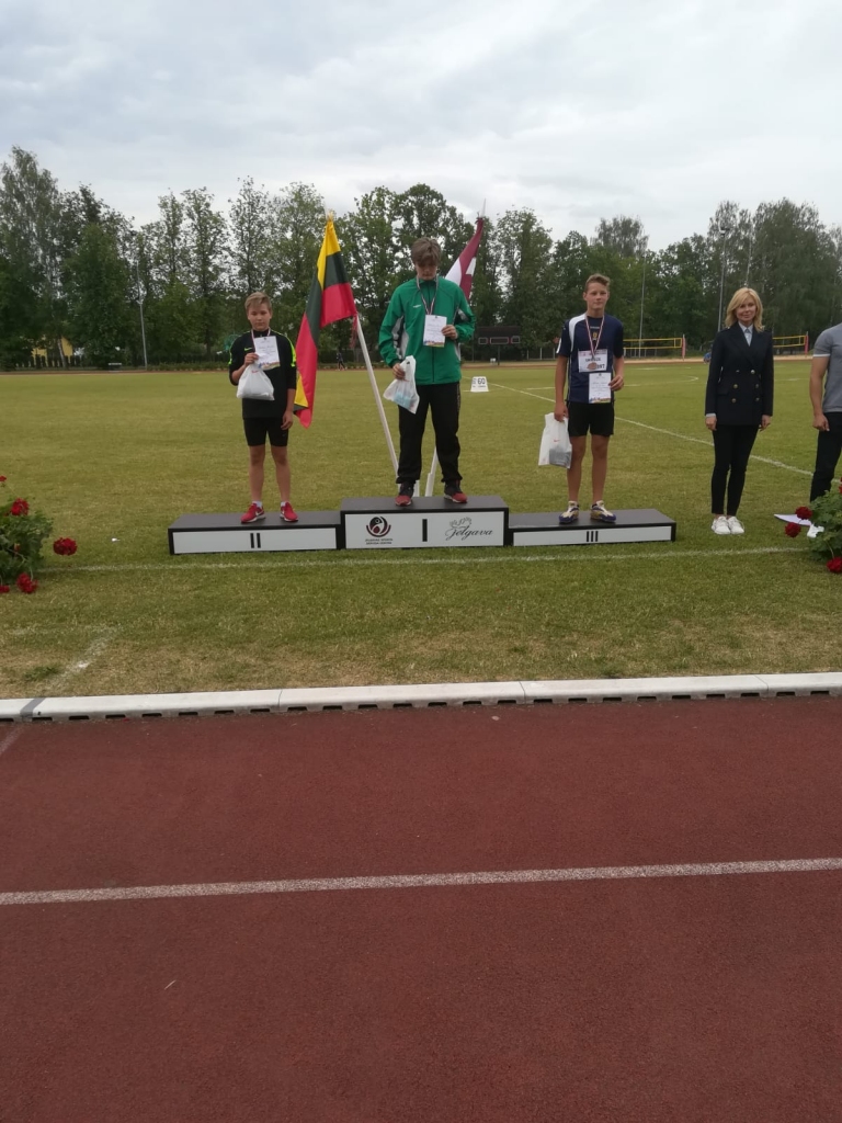 2.vieta 1000 m - 2005.g.dz. Denisam Ciunelim