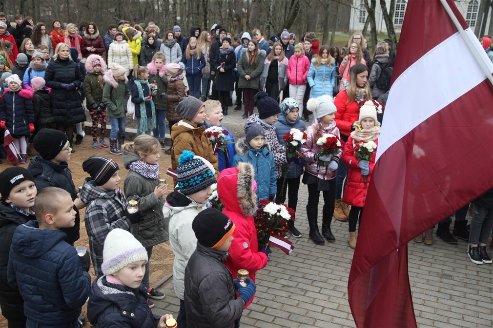 Dzirkstele.lv raksta attēla aizvietotājs