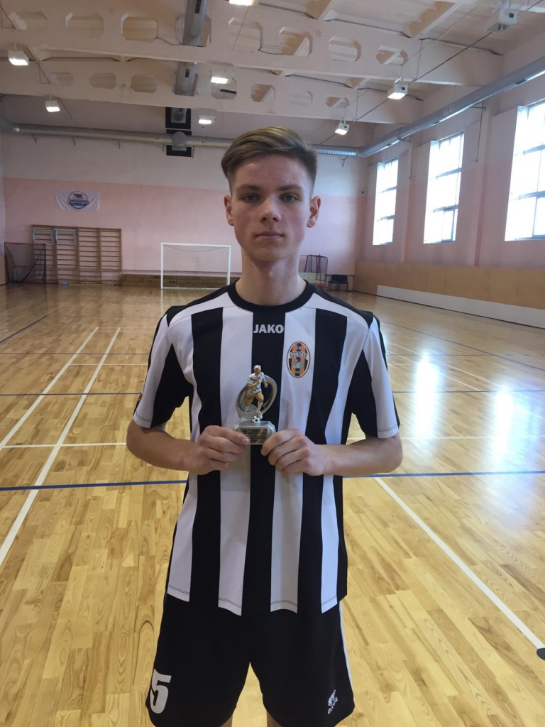 A.Vaičuls - Gulbenes komandas labākais futbolists.
Autors: no Arņa Martuseviča arhīva