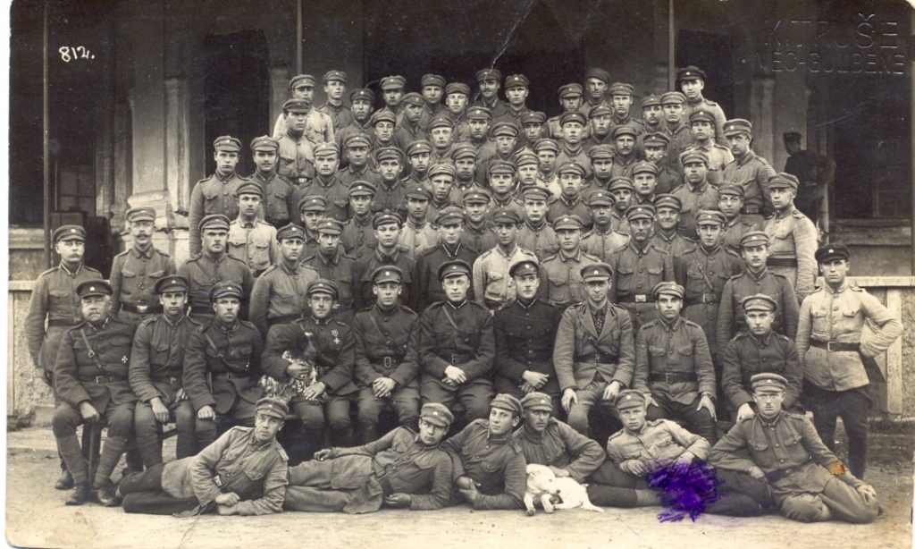 Latvijas armijas karavīru grupa, 1922. gads

Autors: Gulbenes novada vēstures un mākslas muzeja krājums Nr. GVMM 21835