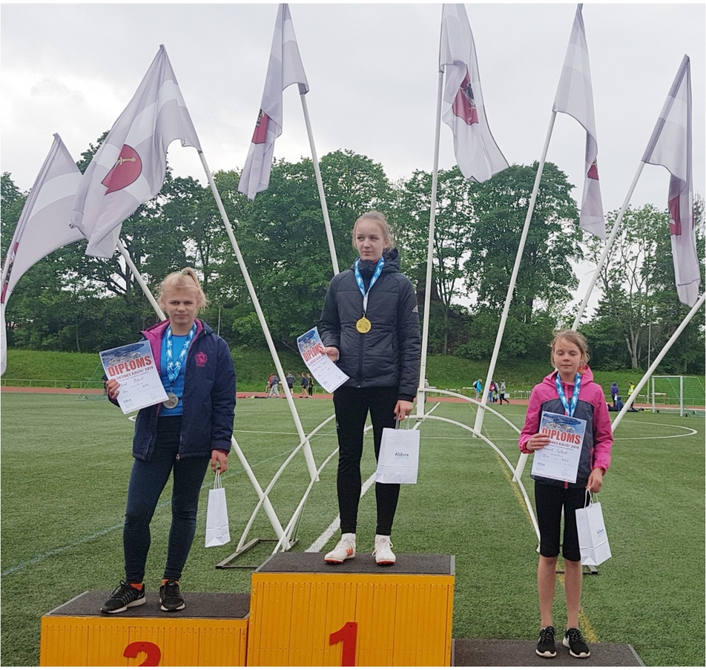 Samanta Gutāne – 3.vieta 80 m U14
grupā.
Autors: no personiskā arhīva