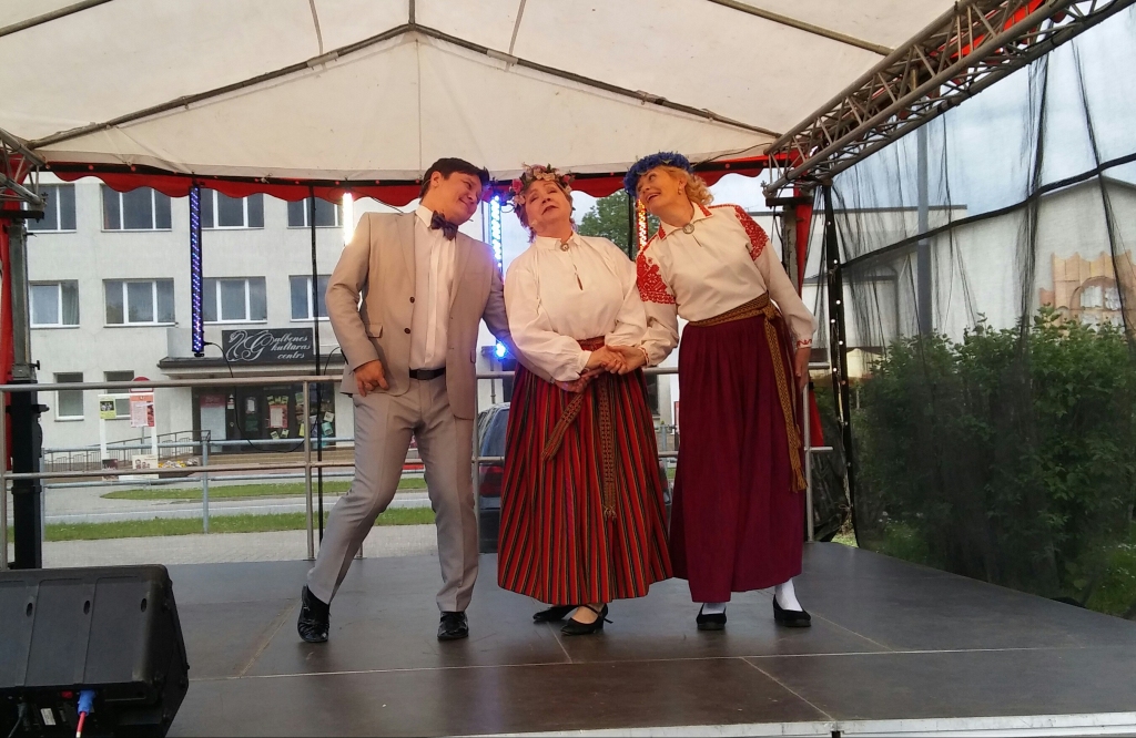 Autors: Pārsla Konrāde