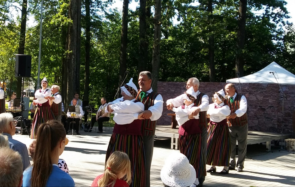 Autors: Pārsla Konrāde