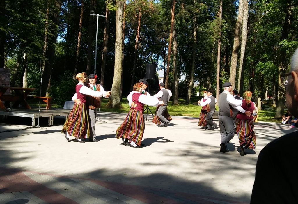 Autors: Pārsla Konrāde