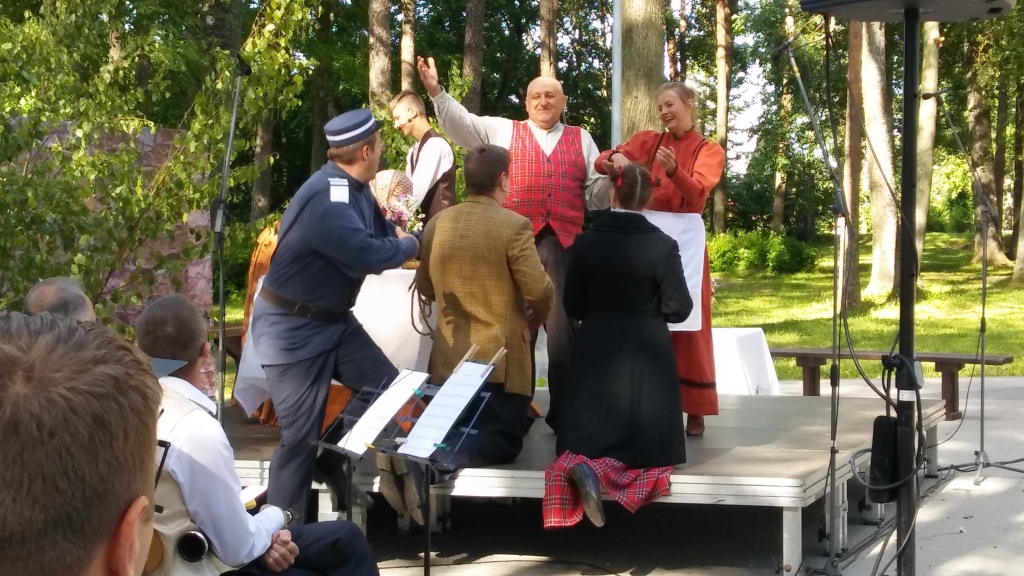 Autors: Pārsla Konrāde