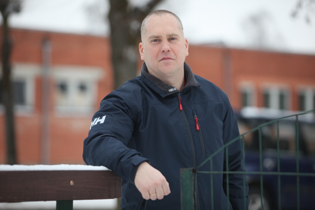 Sporta komisijas vadītājs Aigars Cīrulis uzsver, ka izcelt pagājušajā gadā kādu konkrētu sportistu ir grūti. “Visi, kas sporto, ir lieli malači,” saka A.Cīrulis.
Autors: Gatis Bogdanovs