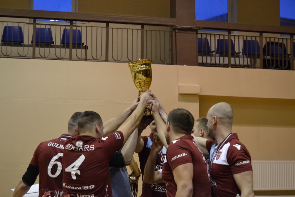Autors: no turnīra arhīva