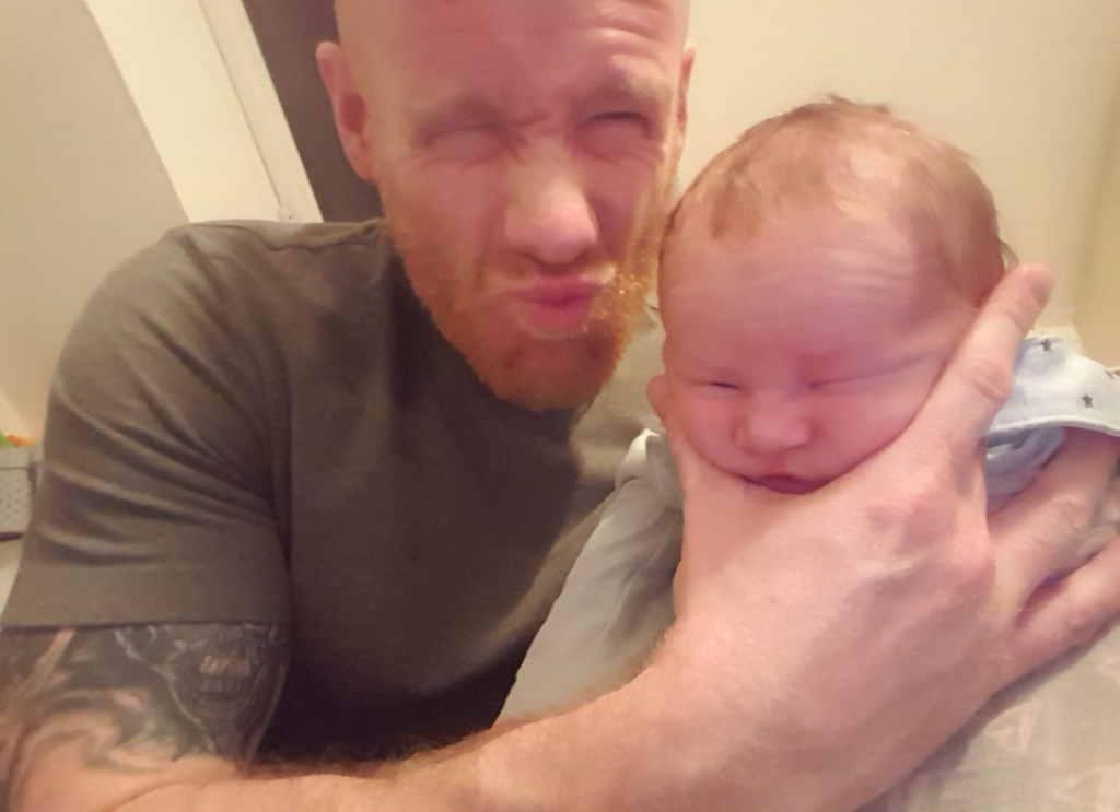 Liam ar savu tēti.
Autors: Iesūtījusi: Svetlana Bēniņa