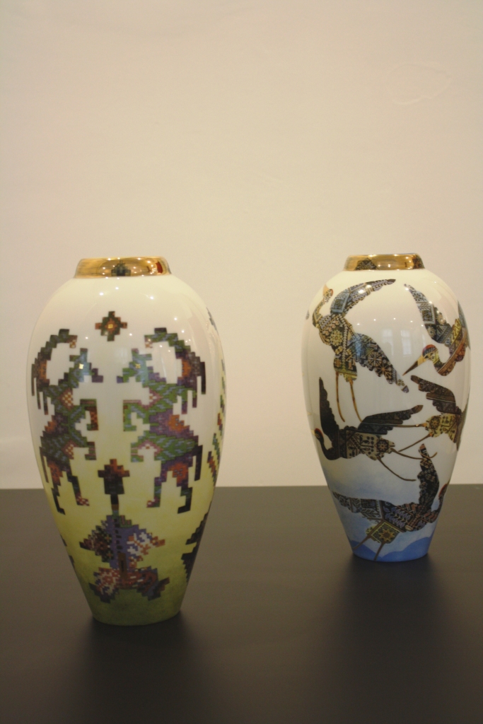 Ineses Brants porcelāna izstāde „Rožu brokāts un liliju zīds” (Oranžērija, Pils iela 3)
Autors: Ilze Vanaga