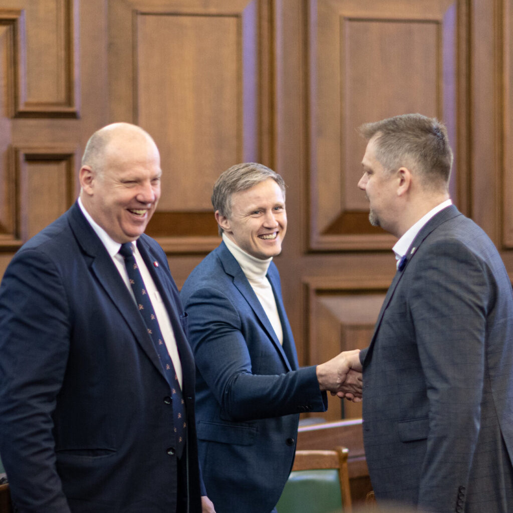 Dzirkstele.lv raksta attēla aizvietotājs