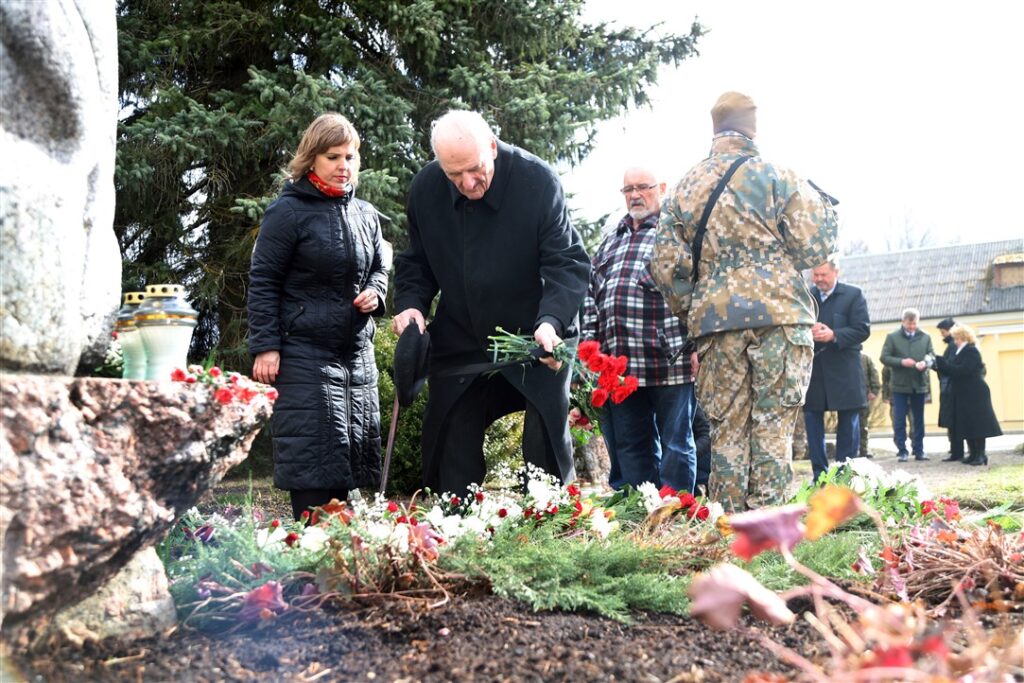 Dzirkstele.lv raksta attēla aizvietotājs
