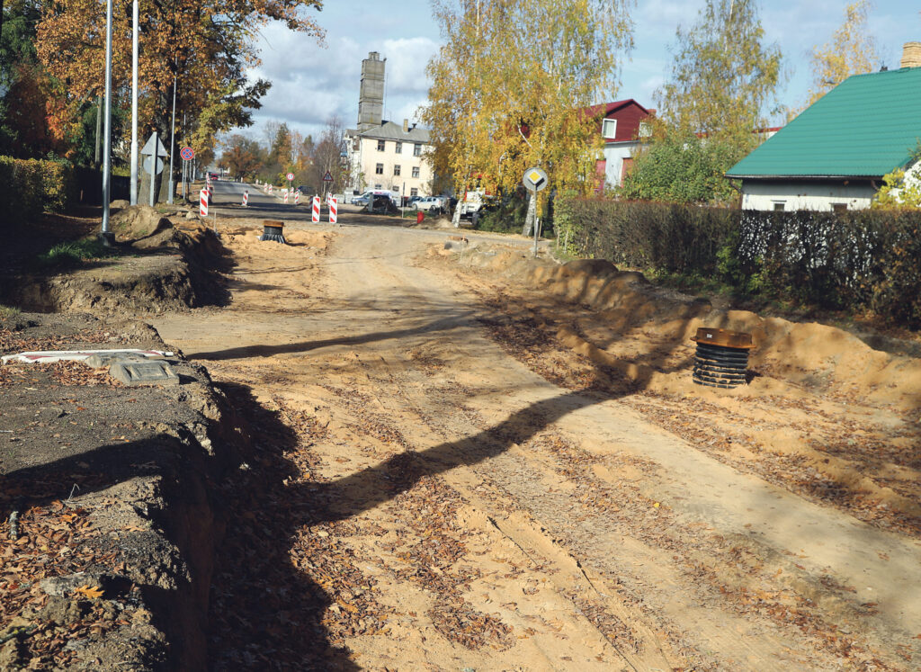 Gada dārgumi. Lielās inflācijas rezultātā milzīgi sadārdzinājās pašvaldības projekti, piemēram, Brīvības ielas rekonstrukcija par miljonu eiro.        
Autors: Foto: no “Dzirksteles” arhīva