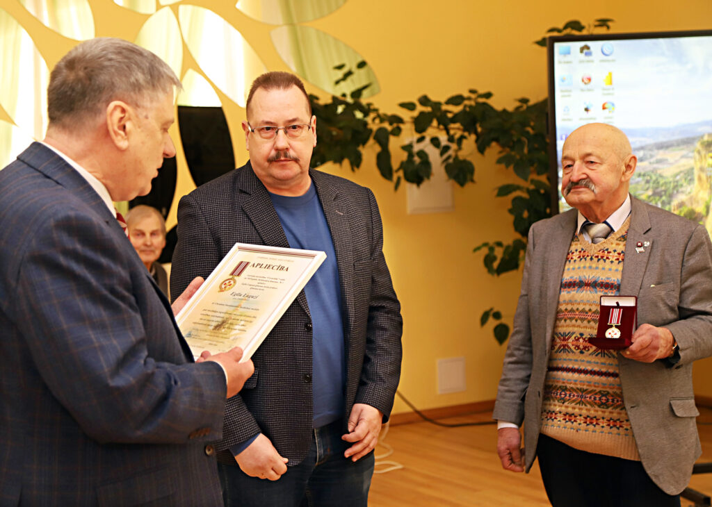 Dzirkstele.lv raksta attēla aizvietotājs