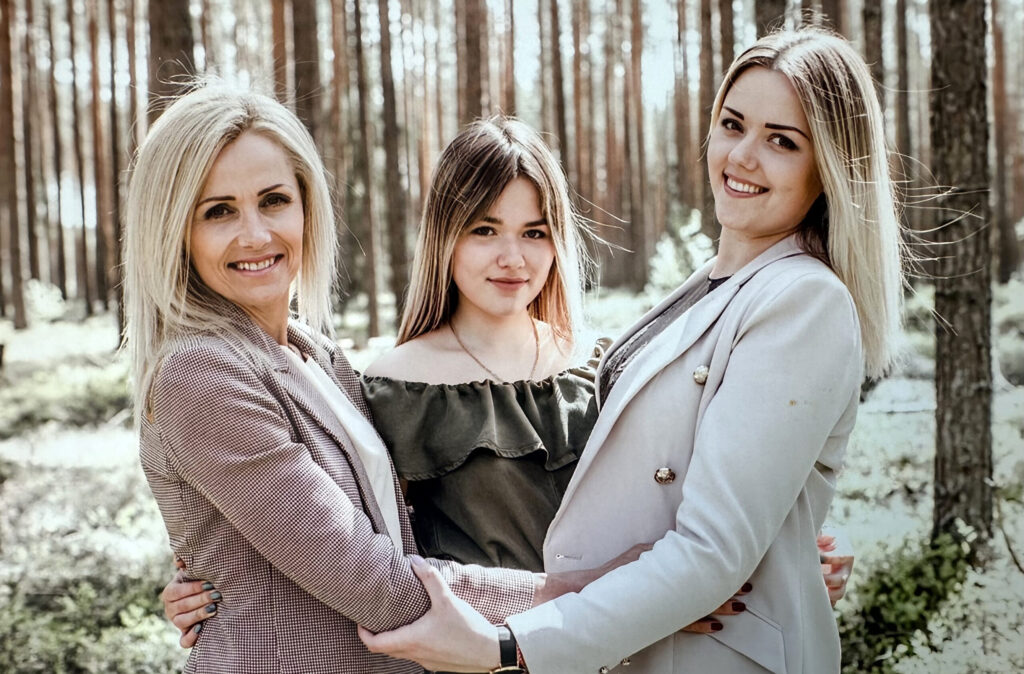KOPĀ AR MEITĀM Elisu un Paulu.
Autors: FOTO: NO PERSONISKĀ ARHĪVA