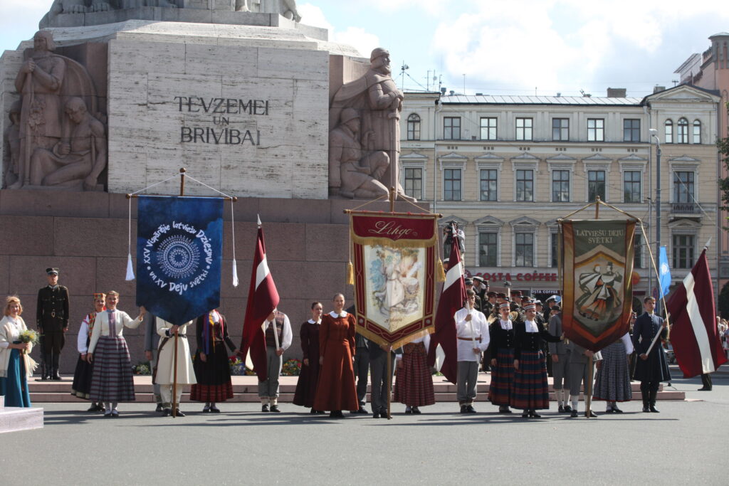 Dzirkstele.lv raksta attēla aizvietotājs
