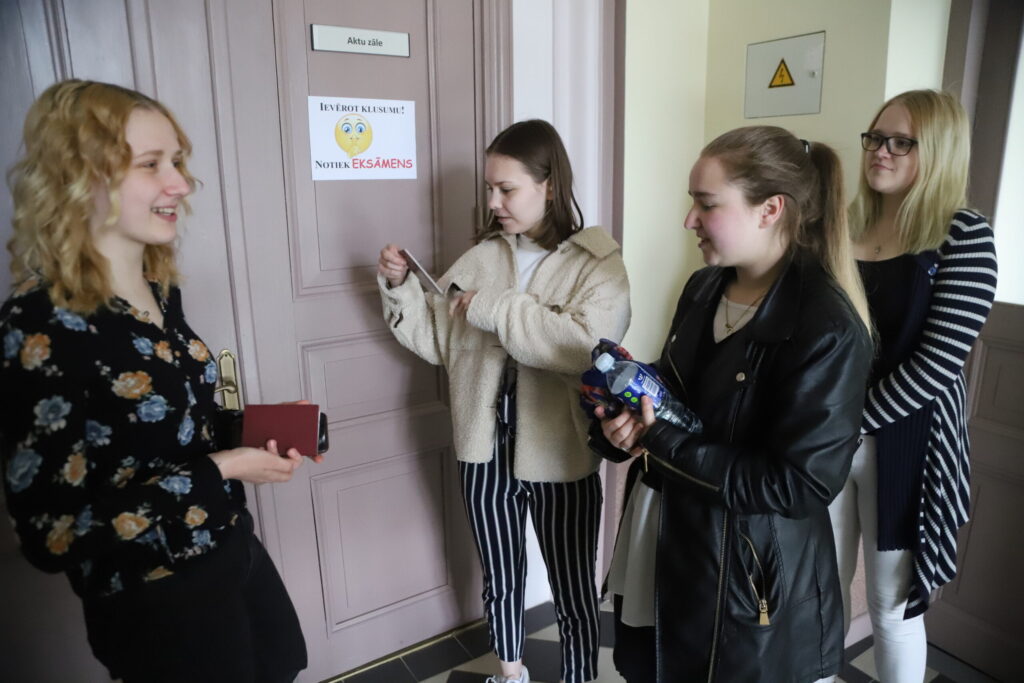 Dzirkstele.lv raksta attēla aizvietotājs