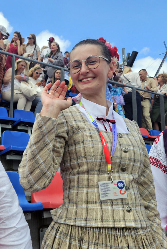 NOVADA skolu deju kolektīvu virsvadītāja Zane Meiere.


Autors: FOTO: GINTA ALBERTE